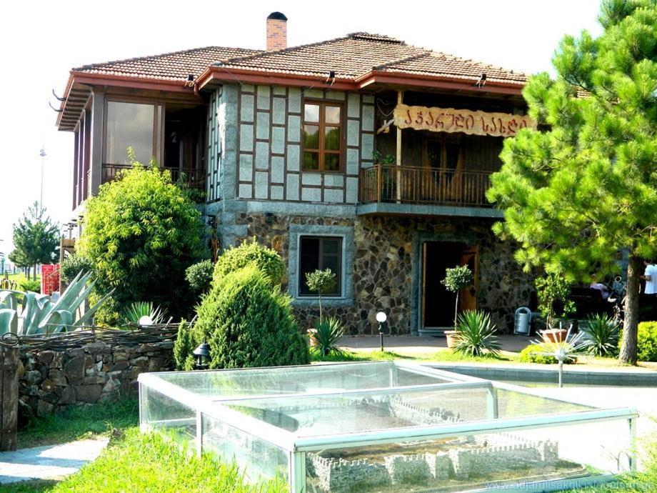 Real Palace Batumi Bagian luar foto