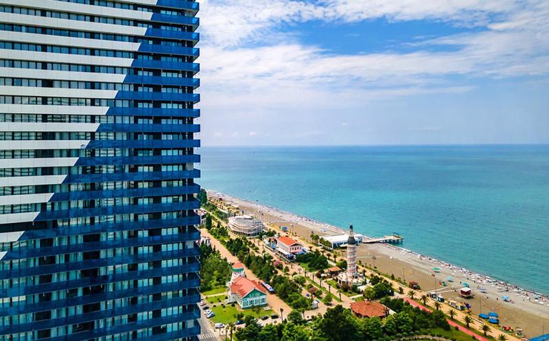 Real Palace Batumi Bagian luar foto