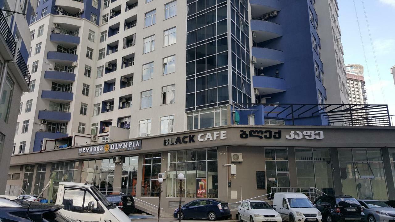 Real Palace Batumi Bagian luar foto